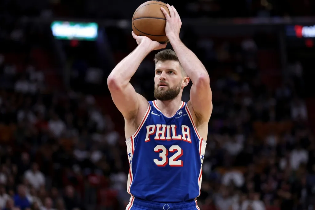 NBA Offseason, Philadelphia 76ers, Dean Wade