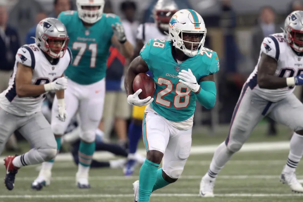 NFL, fantasy football, DeVon Achane, Anubis sports