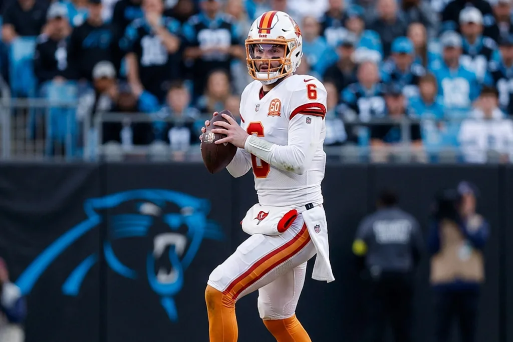 baker mayfield, bucs, contract