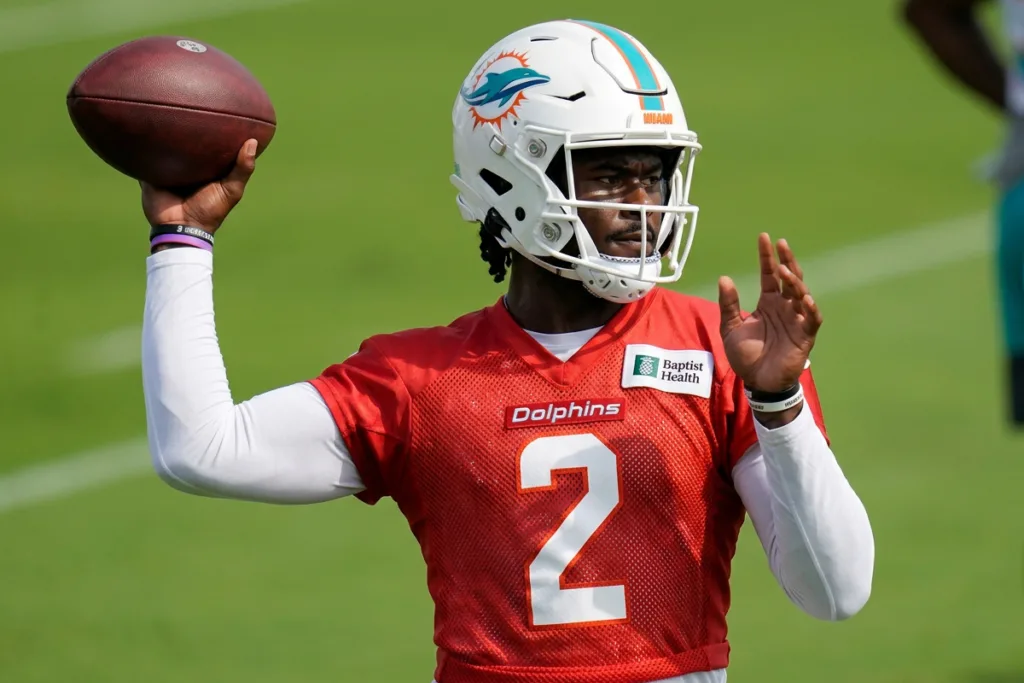 stefon diggs, malik willis, dolphins, anubis sports