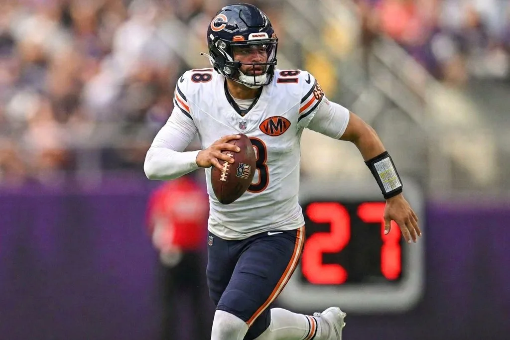 quarterback extension, caleb williams, chicago bears