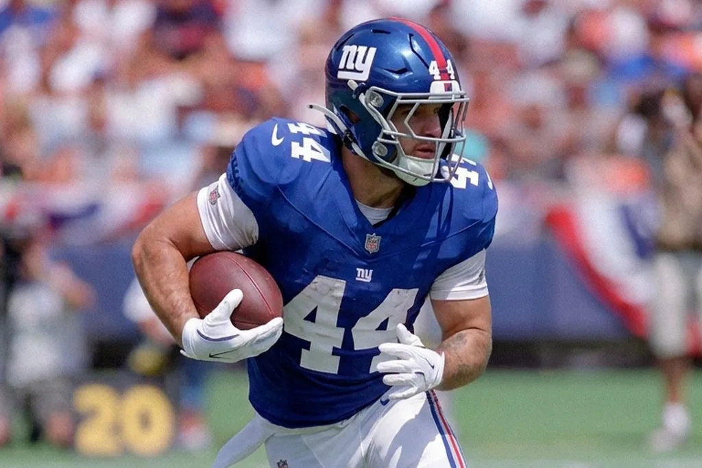 giants rams, cam skattebo