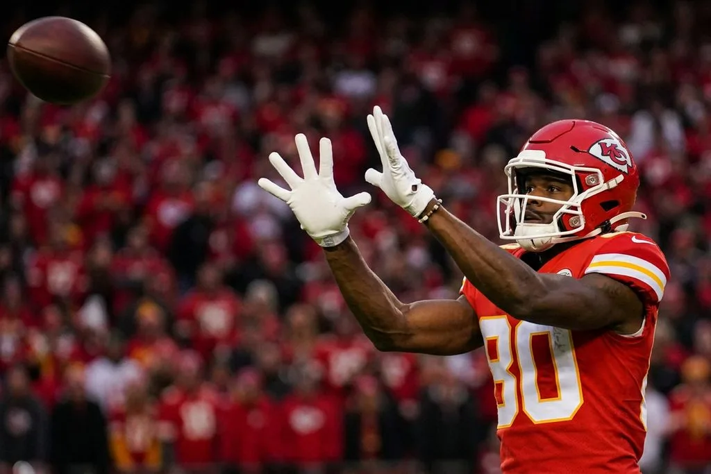 Patrick Mahomes, Chiefs, Tyquan Thornton