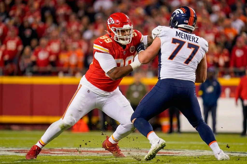 2026 Kansas City Chiefs, Peter Woods, Broncos, Meinerz