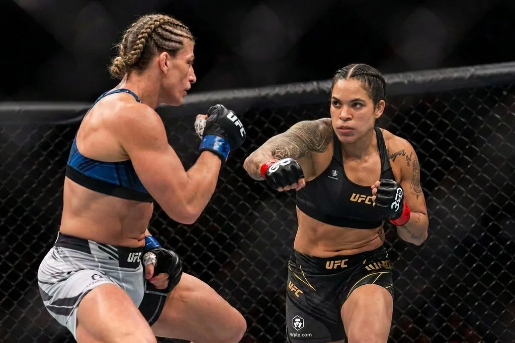 ufc title fights, Amanda Nunes, Kayla Harrison